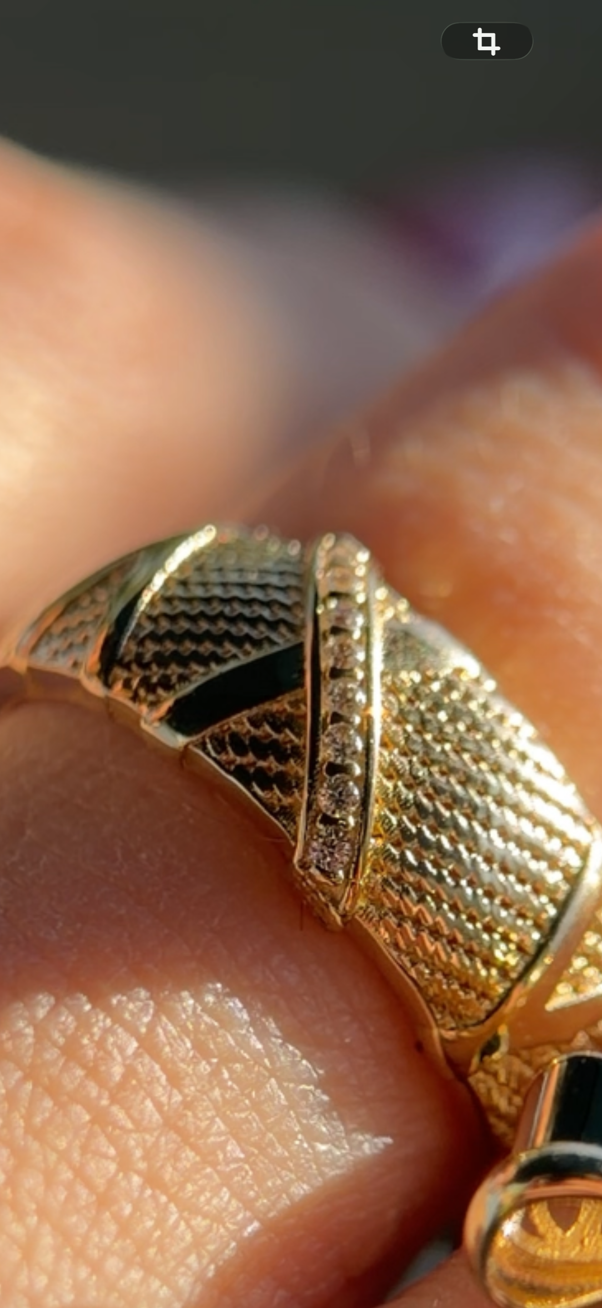 Anillo con circonia 10k