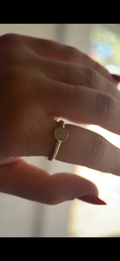 Anillo de mujer con circonia size 7 y medio